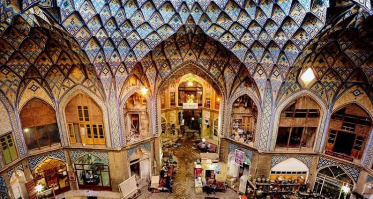 qeysarie-bazar-isfahan1-min